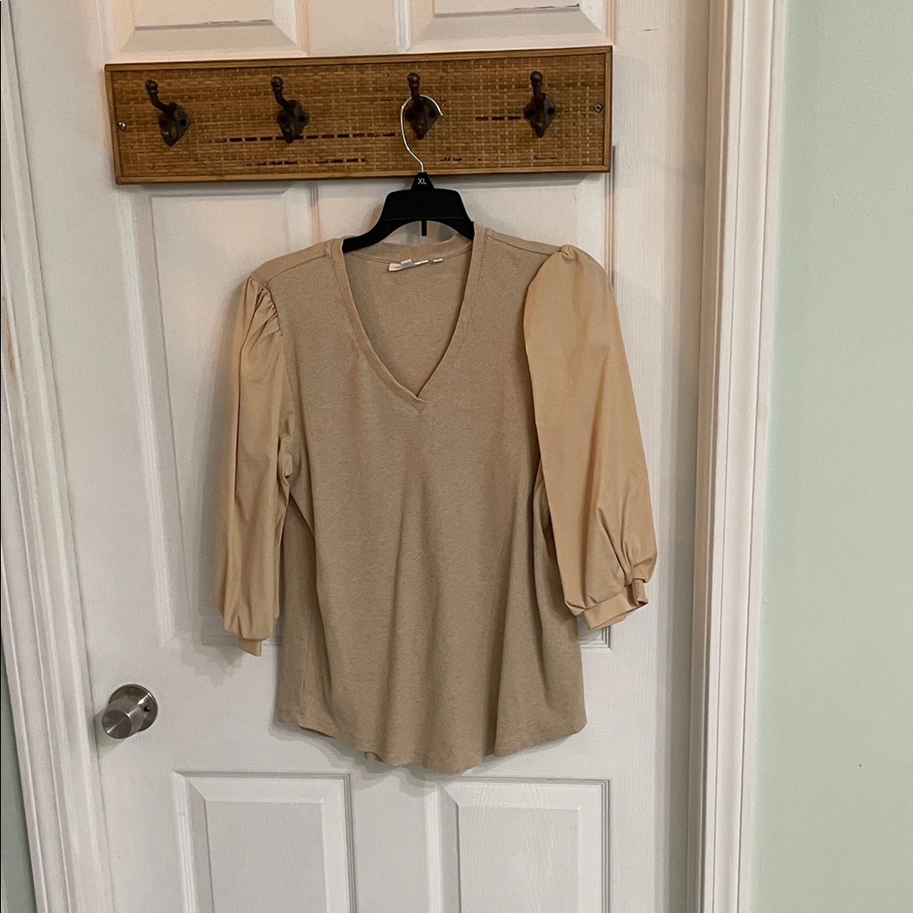 Chico's Cream V-Neck Sweater with Puff Sleeves